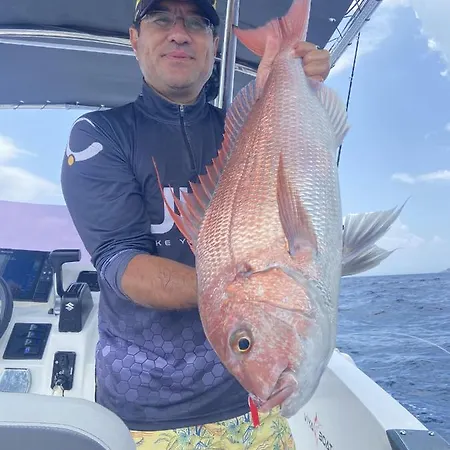 Big Fishing - Turkey Fishing Charter مرمريس